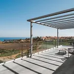 Seaside Luxury With Heated Pool Сasa de vacaciones *