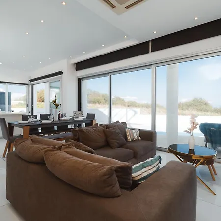 Seaside Luxury