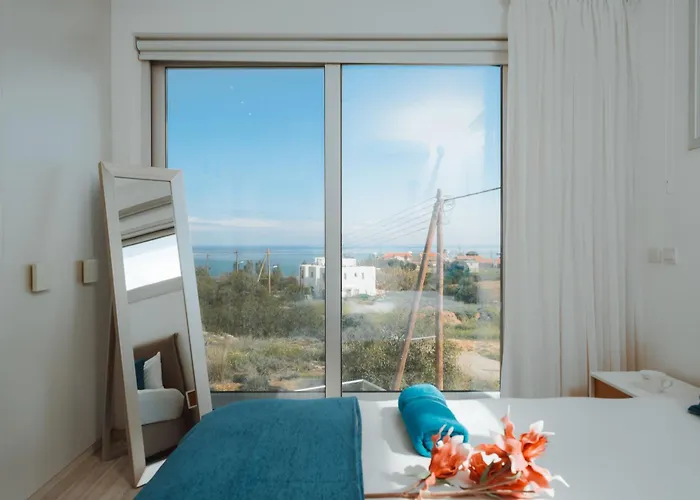 Seaside Luxury With Heated Pool 別荘 *