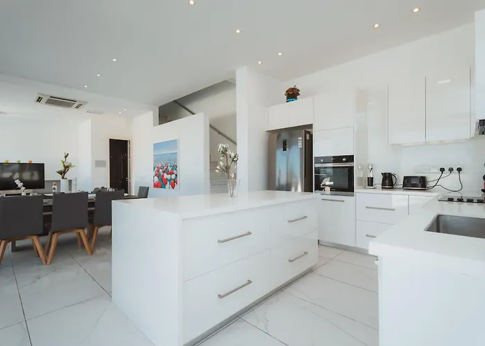 Casa de Férias Seaside Luxury With Heated Pool