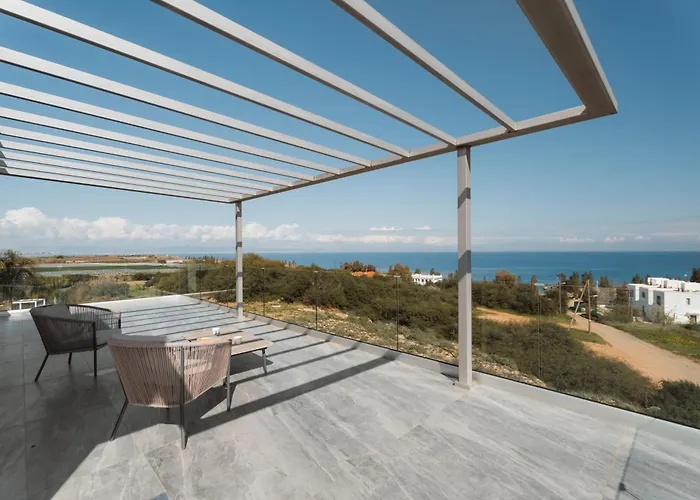 Seaside Luxury With Heated Pool Casa de Férias *